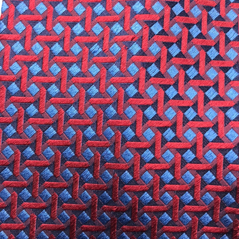 Van Heusen Tie Geo pattern - Picture 2 of 5